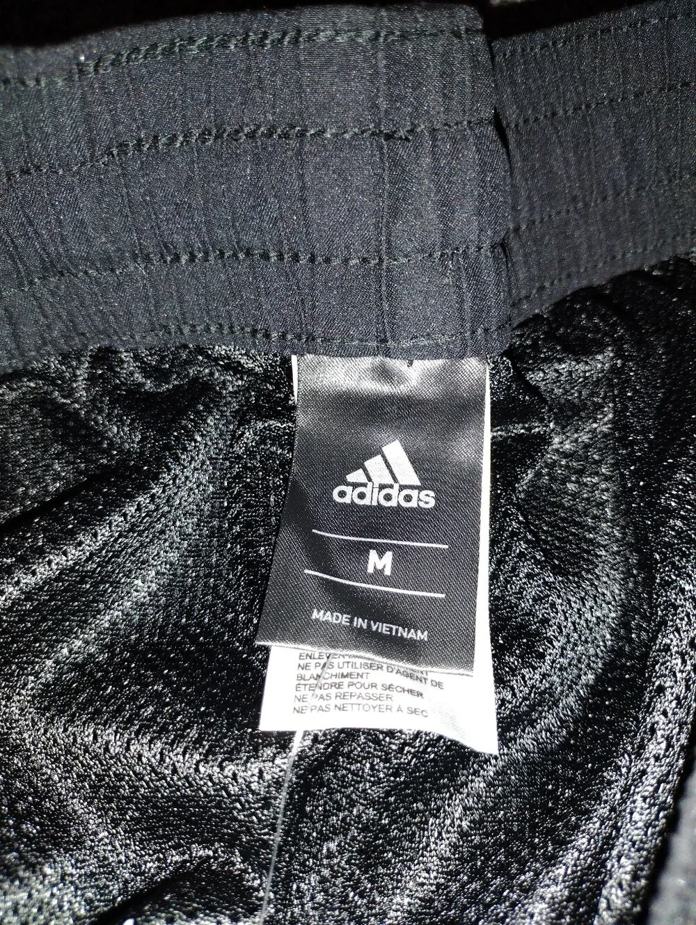 Adidas Men's Black & Red Shots Size M